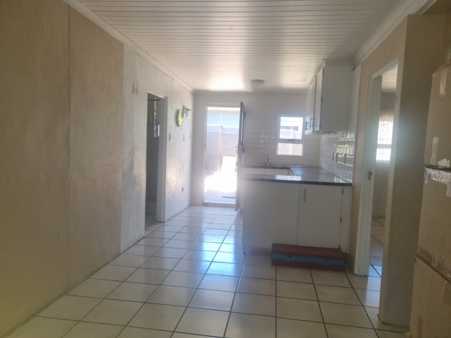 4 Bedroom Property for Sale in Windsor Park Western Cape